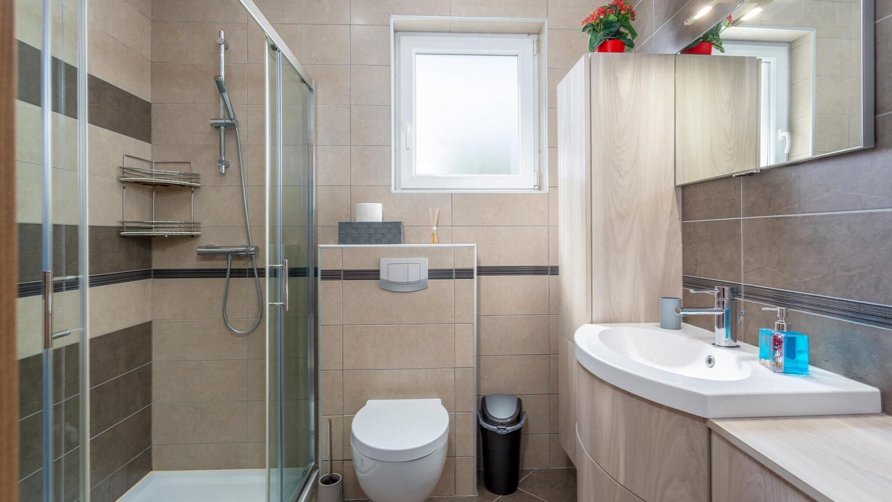 Photo of Bathroom in Kornic