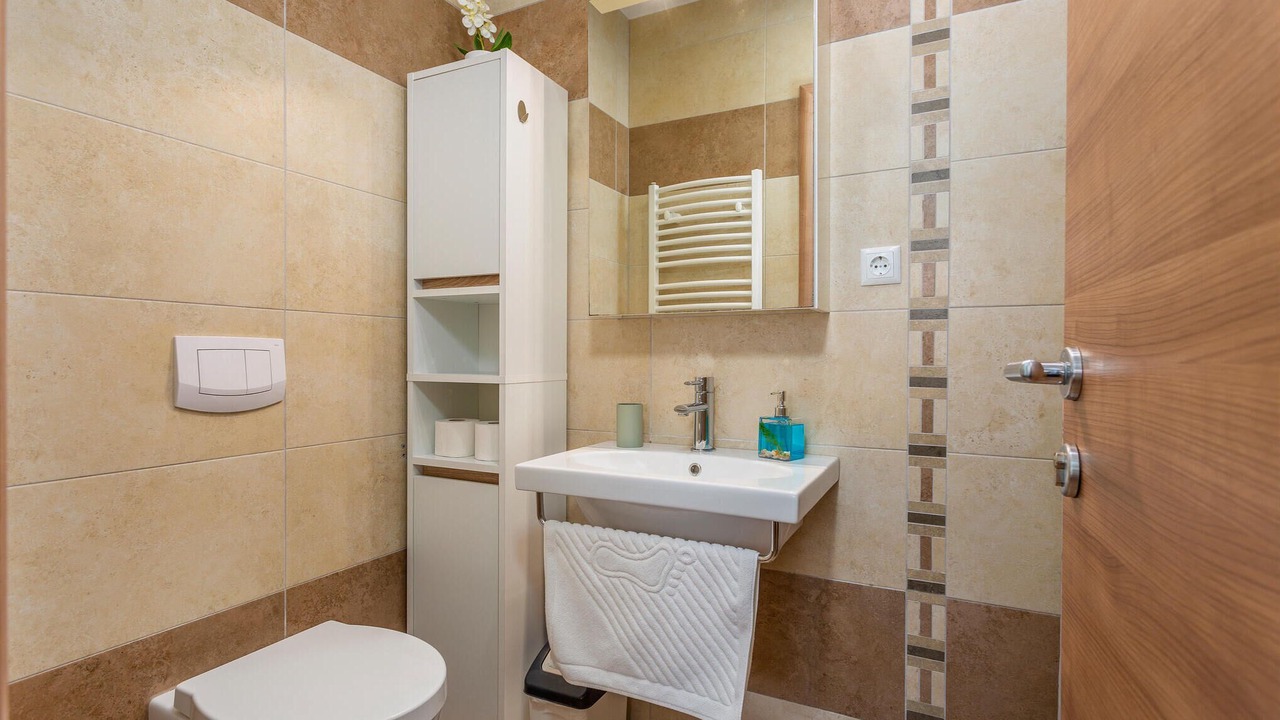 Photo of Bathroom in Kornic