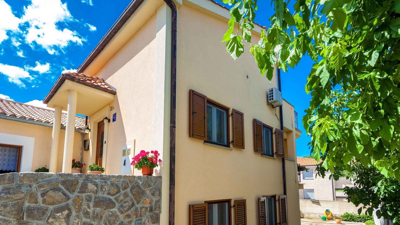 Photo of Outdoor in Porat