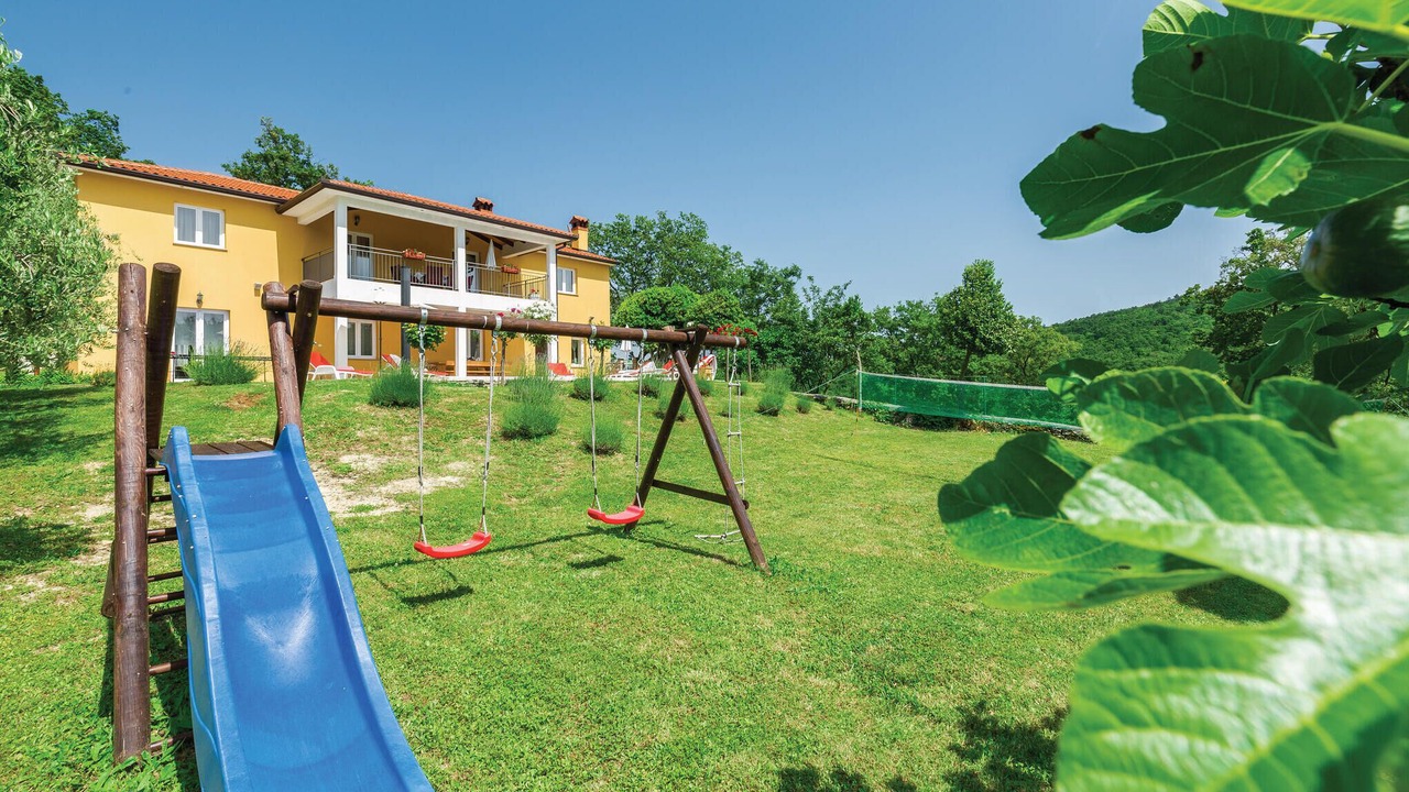 Photo of Outdoor in Rogocana