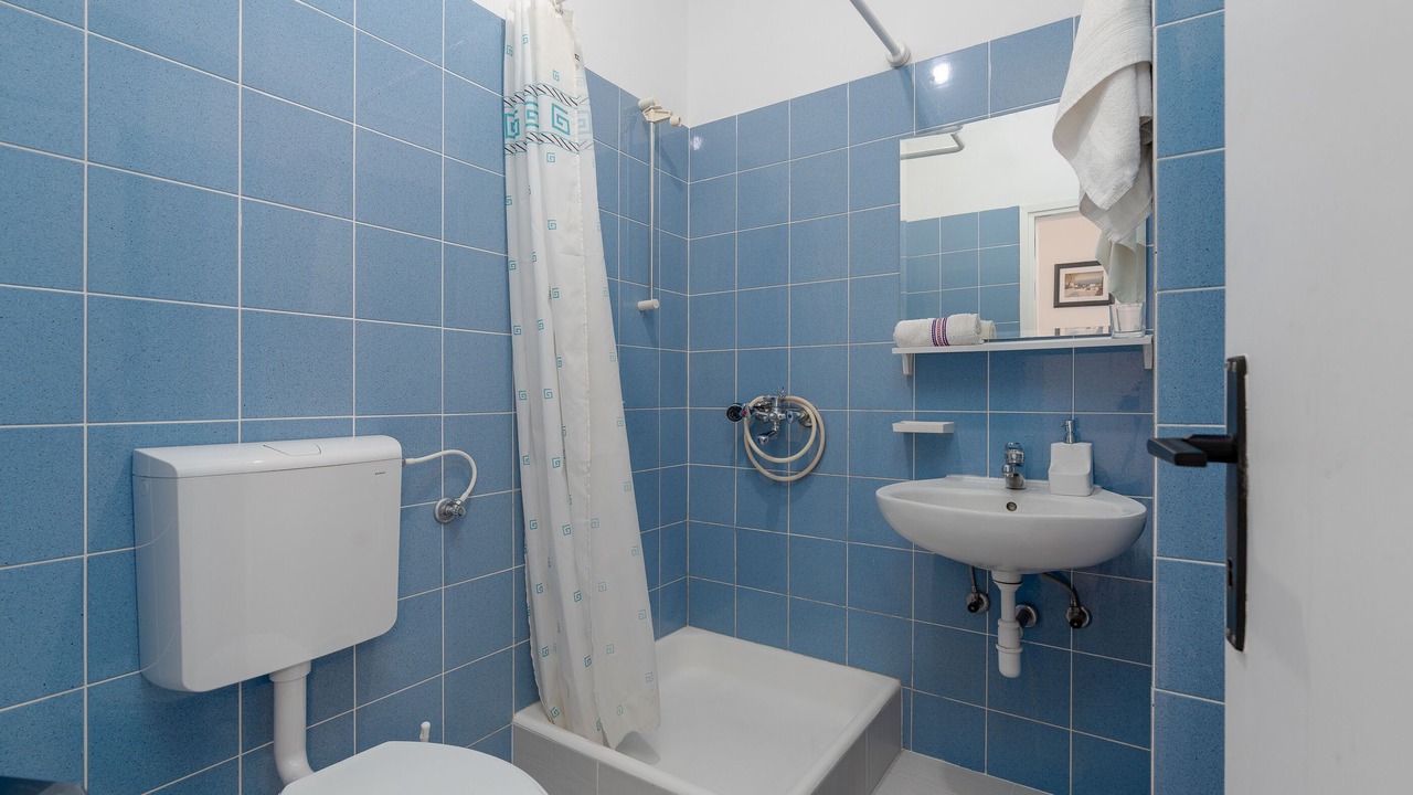 Photo of Bathroom in Mandre