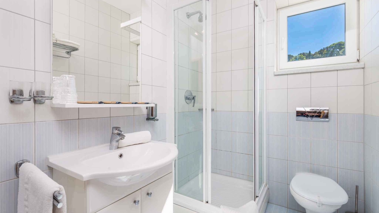 Photo of Bathroom in Palit