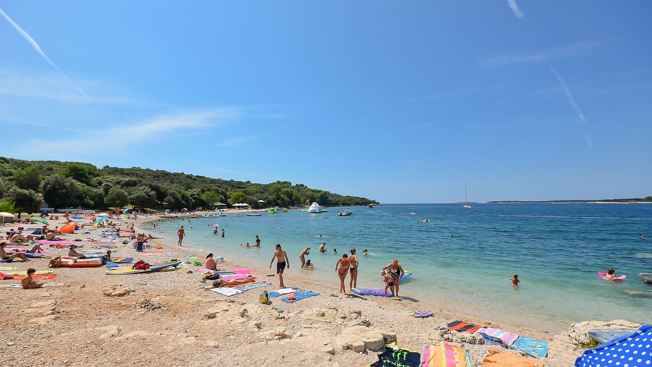 Photo of Others in Stinjan