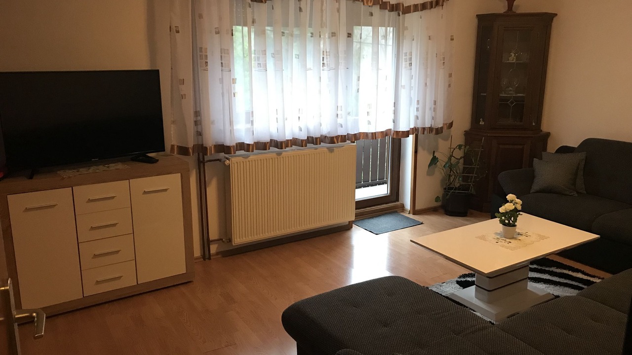 Photo of Livingroom in Catrnja