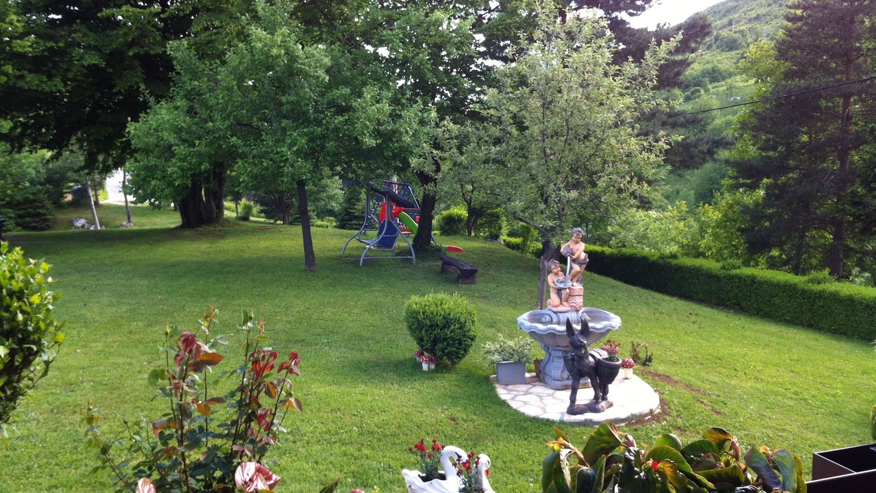 Photo of Outdoor in Catrnja