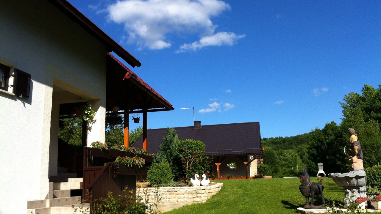 Photo of Outdoor in Catrnja