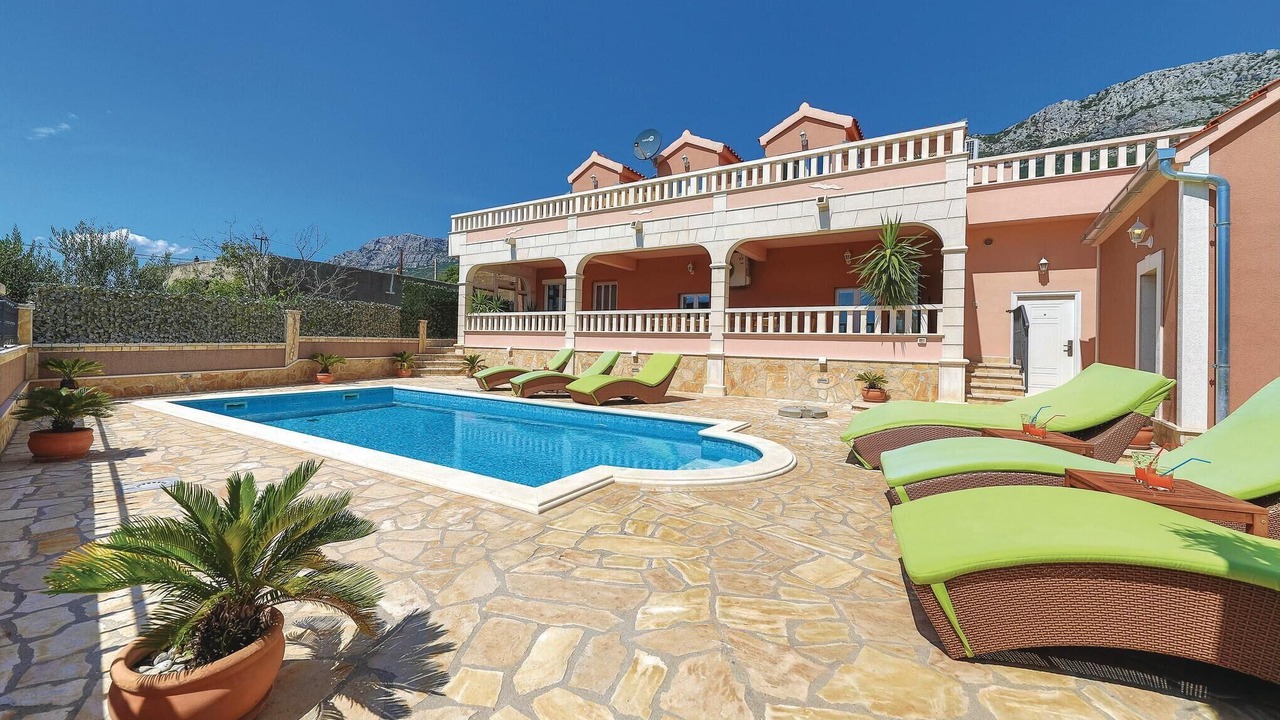Photo of Outdoor in Kastel Sucurac