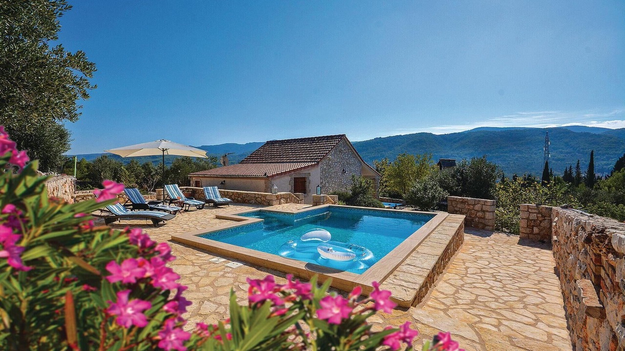 Photo of Outdoor in Stari Grad