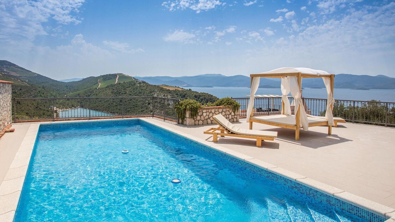 Photo of Outdoor in Kremena