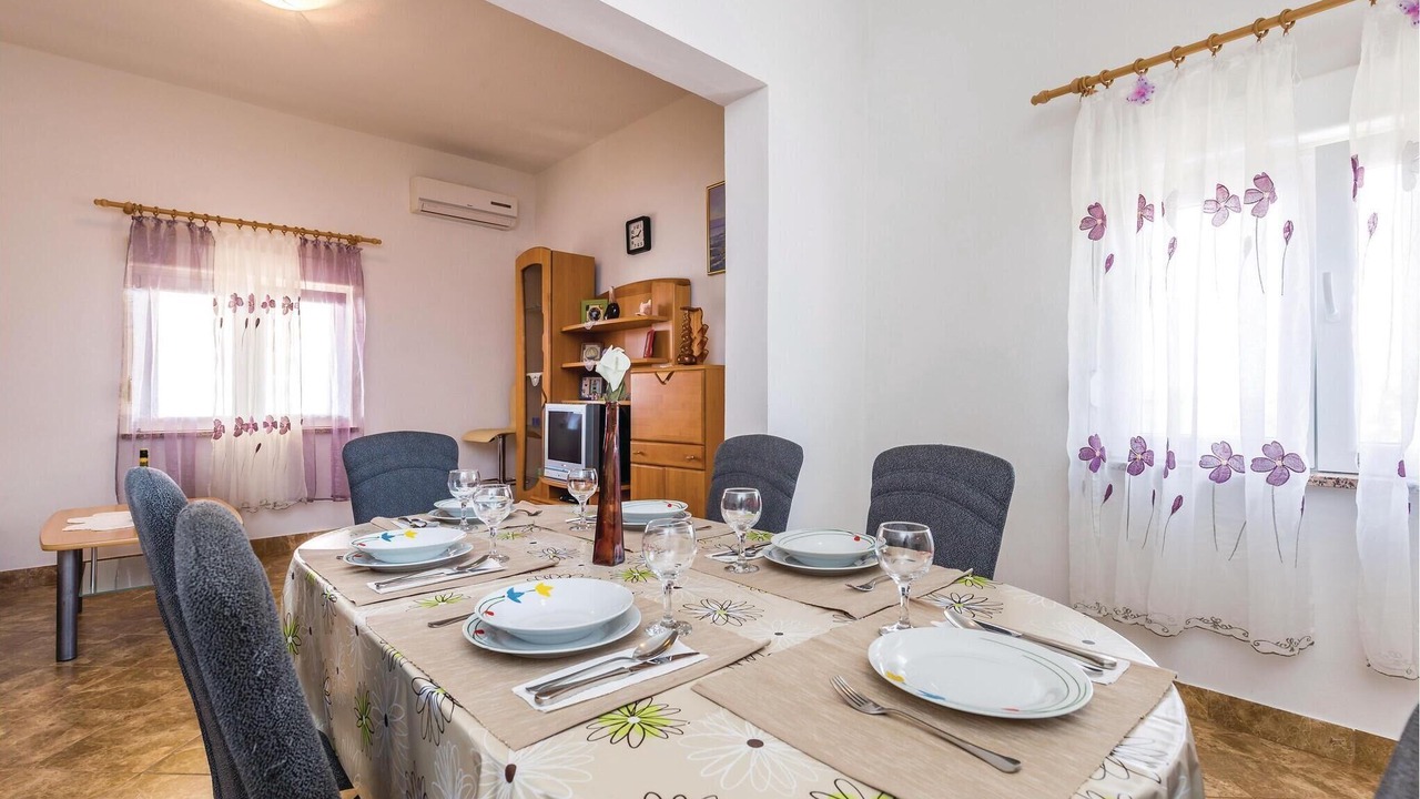 Photo of Bedroom in Lukovo Sugarje