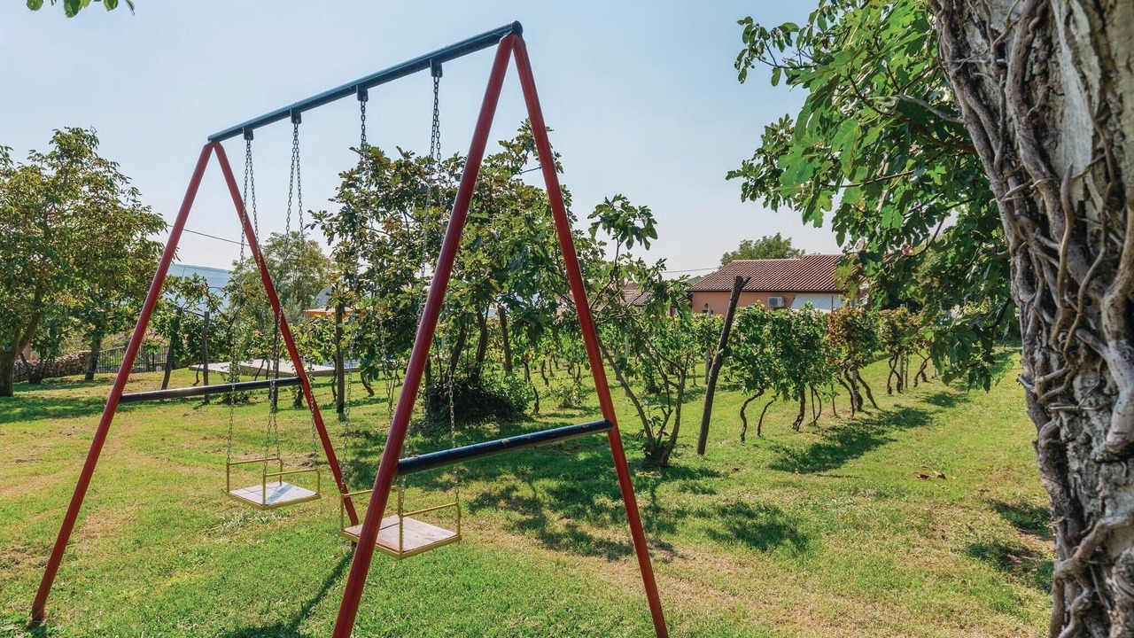 Photo of Outdoor in Topid