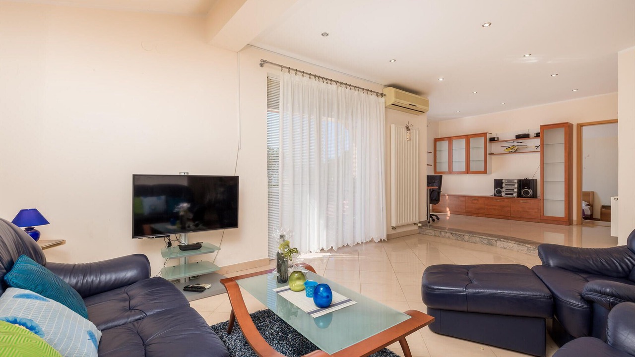 Photo of Bedroom in Smrika