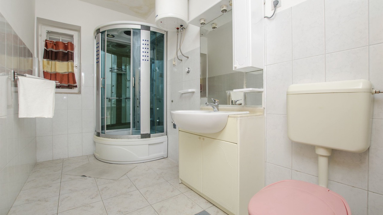 Photo of Bathroom in Dugi Rat