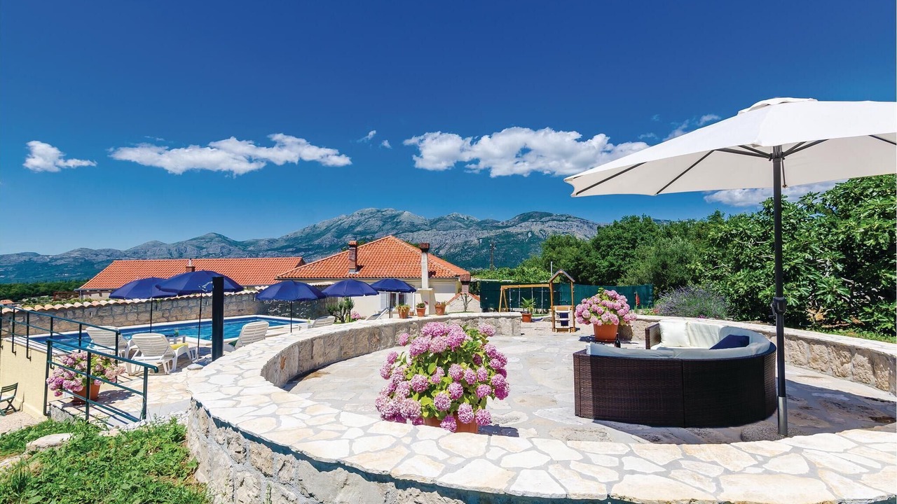 Photo of Outdoor in Popovici