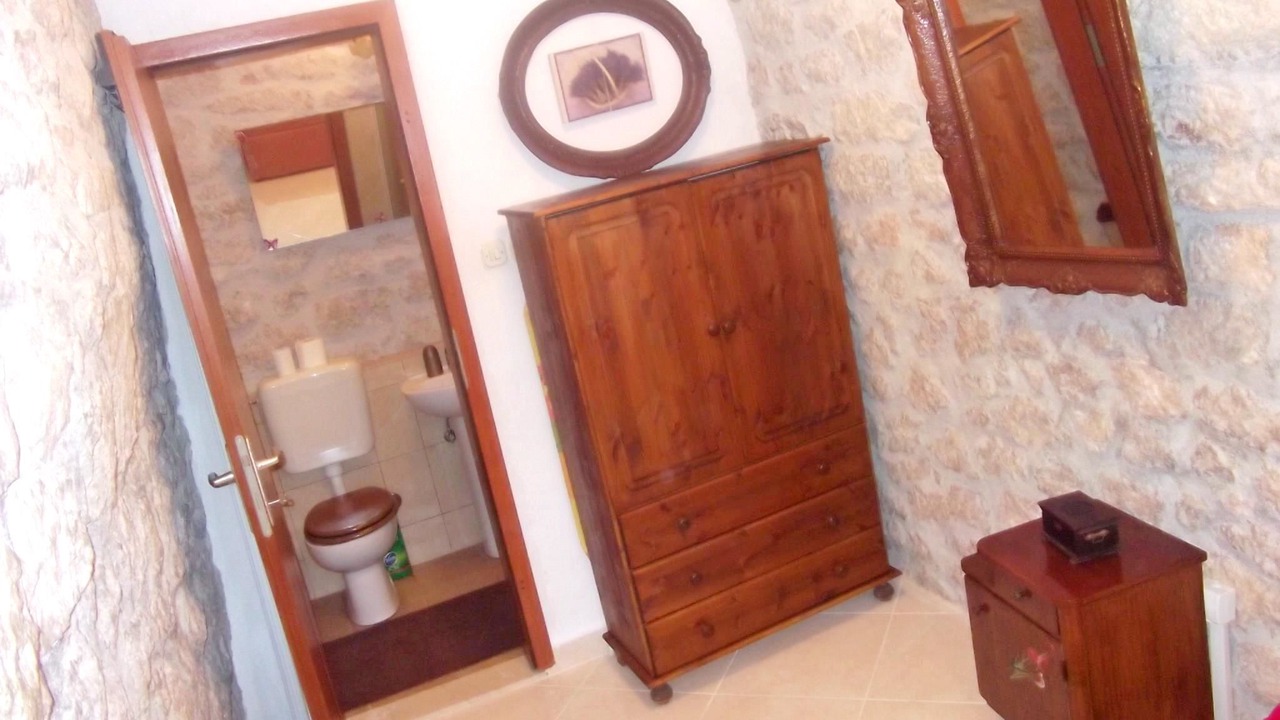 Photo of Bathroom in Blace