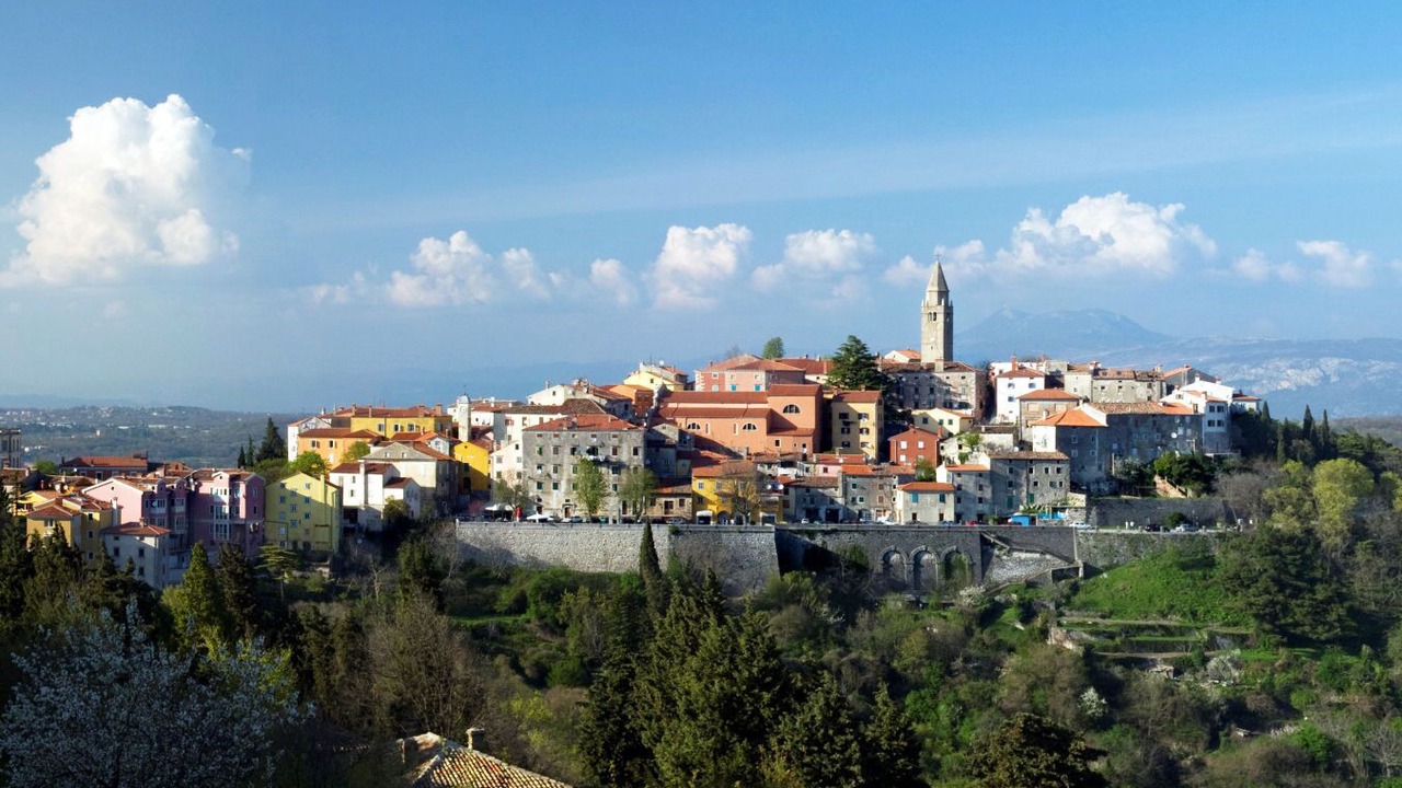 Photo of Outdoor in Mali Turini
