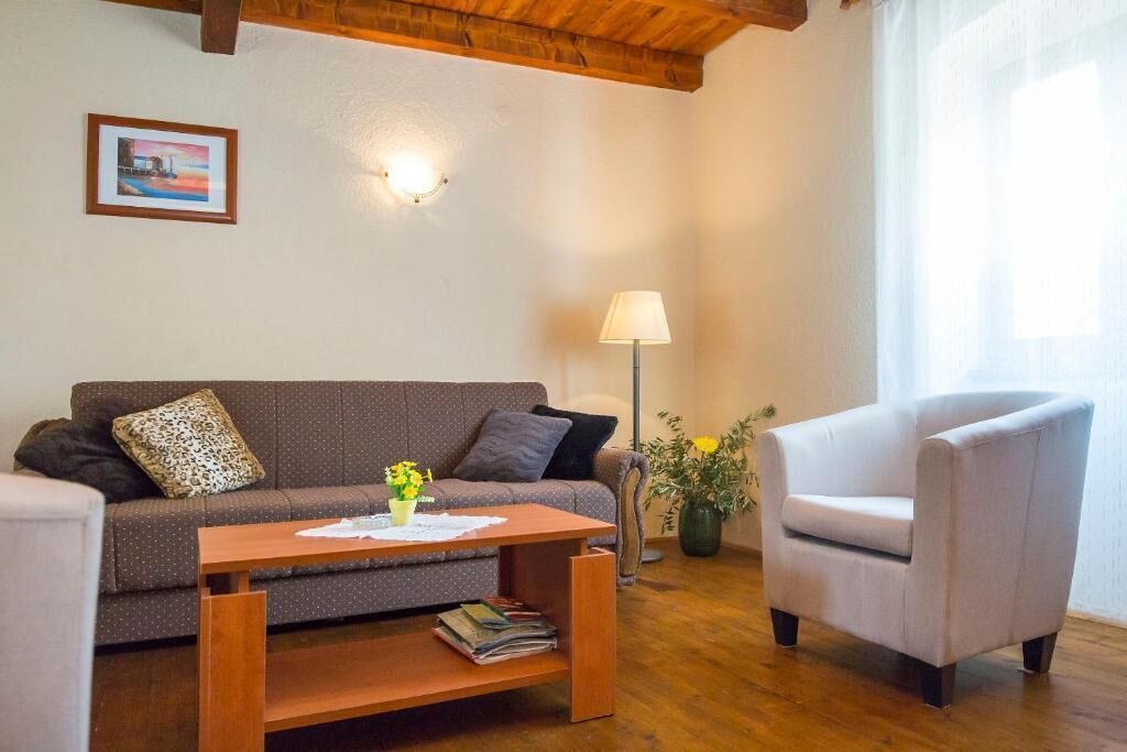 Photo of Livingroom in Mali Turini