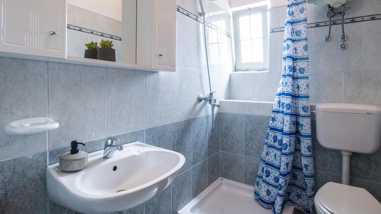 Photo of Bathroom in Kavran