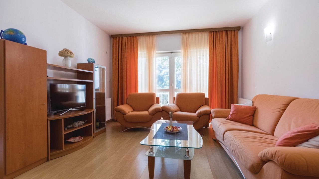 Photo of Bedroom in Duba