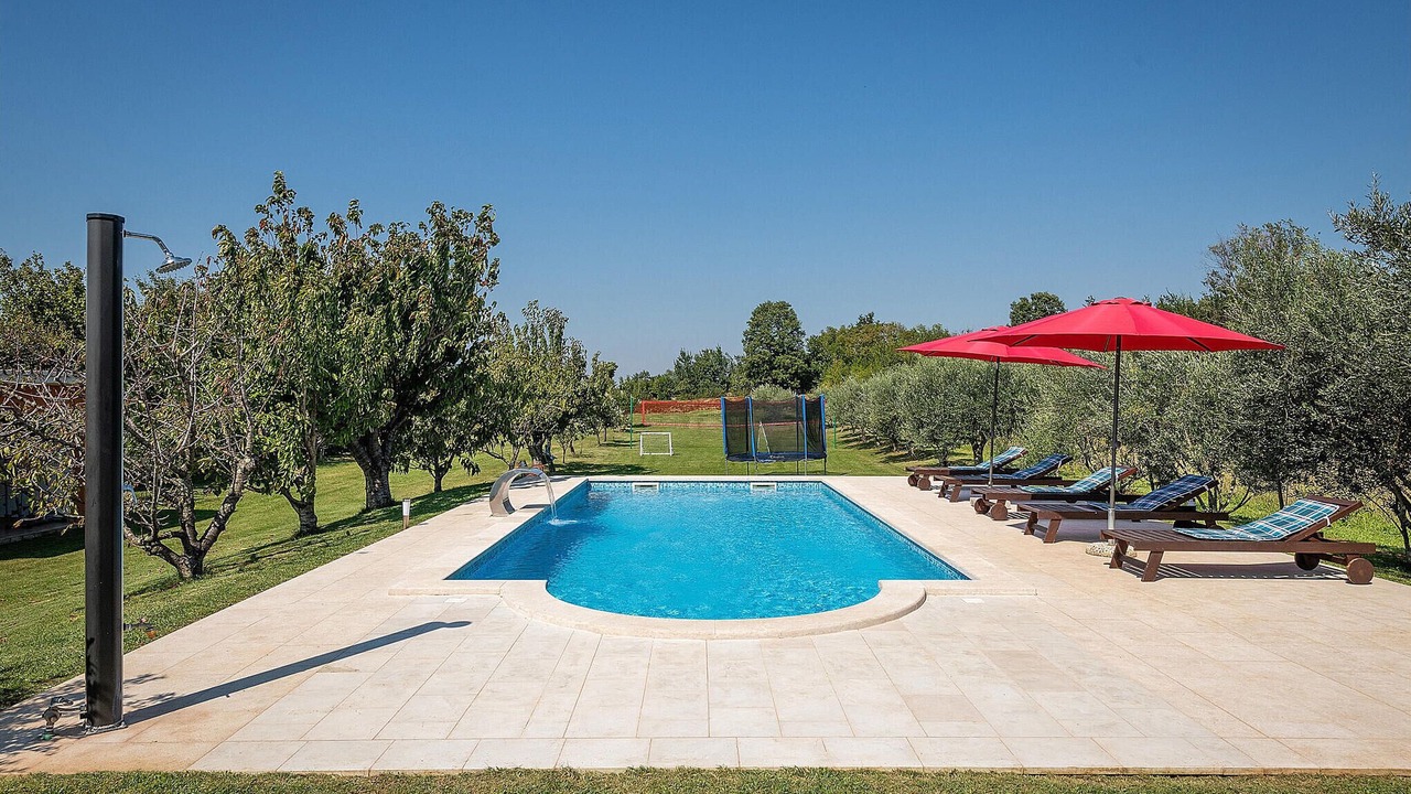 Photo of Outdoor in Orihi