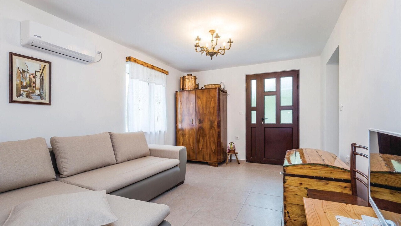 Photo of Bedroom in Sarsoni