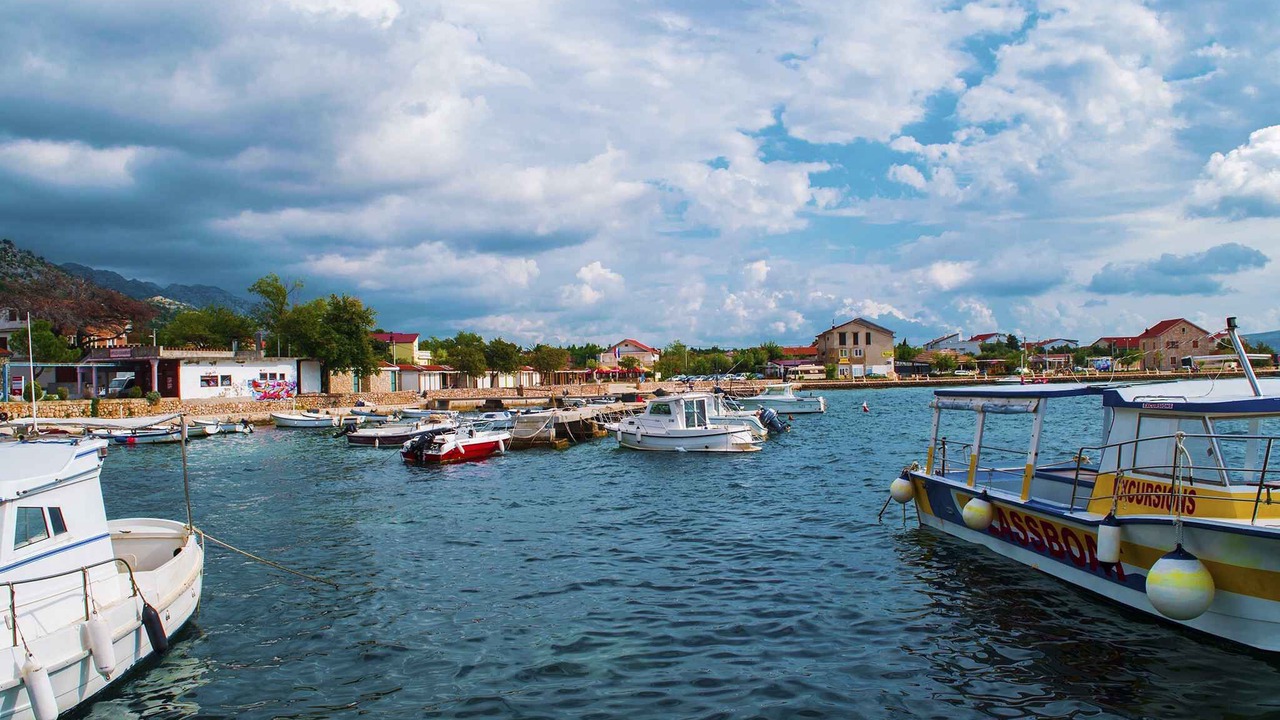 Photo of Others in Starigrad