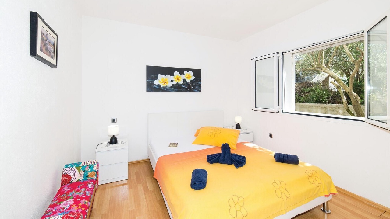 Photo of Bedroom in Okrug Donji