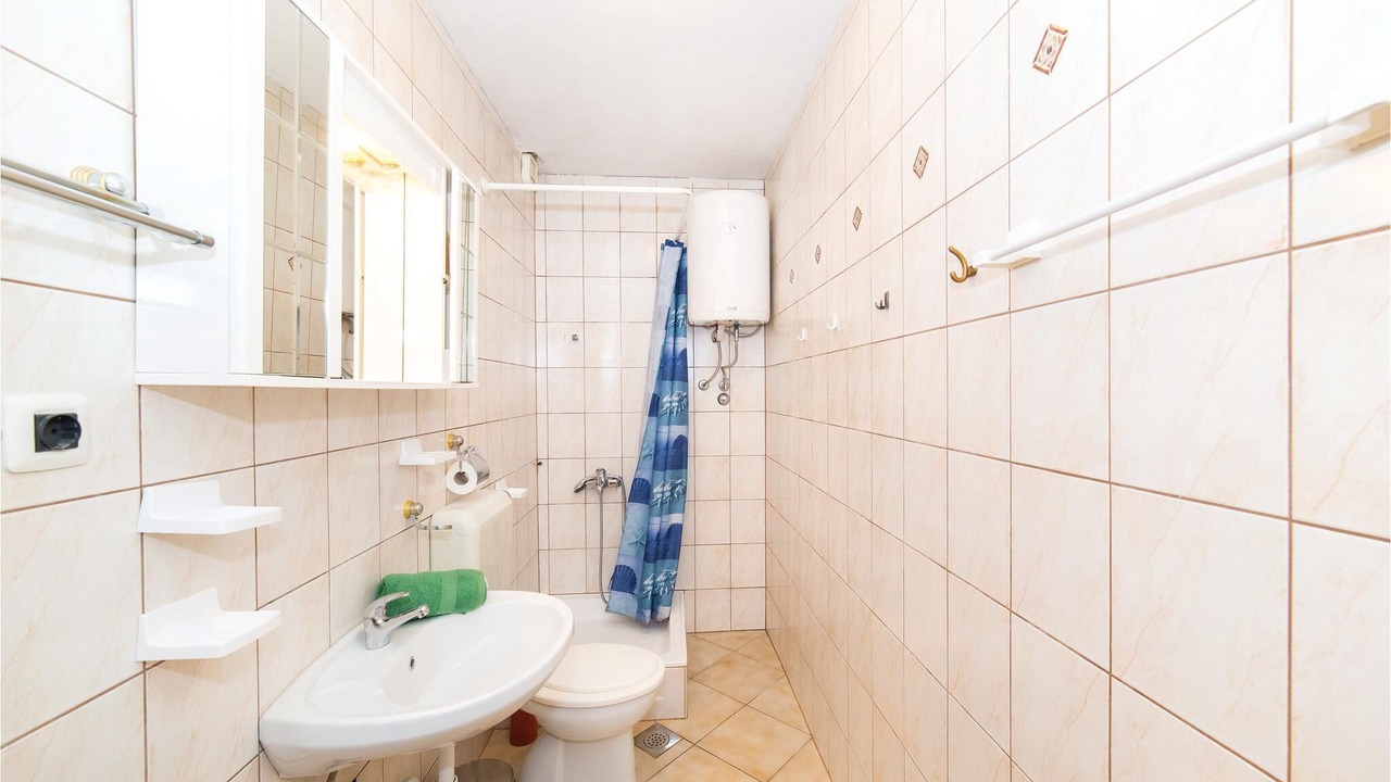 Photo of Bathroom in Okrug Donji