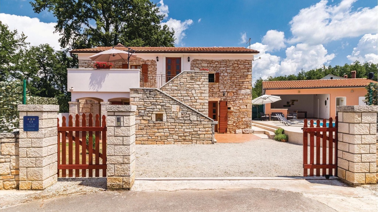 Photo of Outdoor in Zabrezani