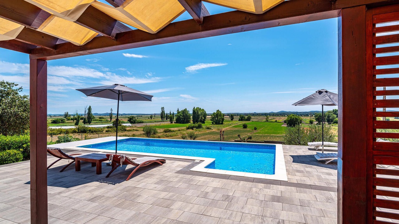 Photo of Outdoor in Kakma