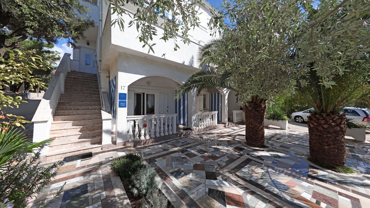 Photo of Outdoor in Mandre