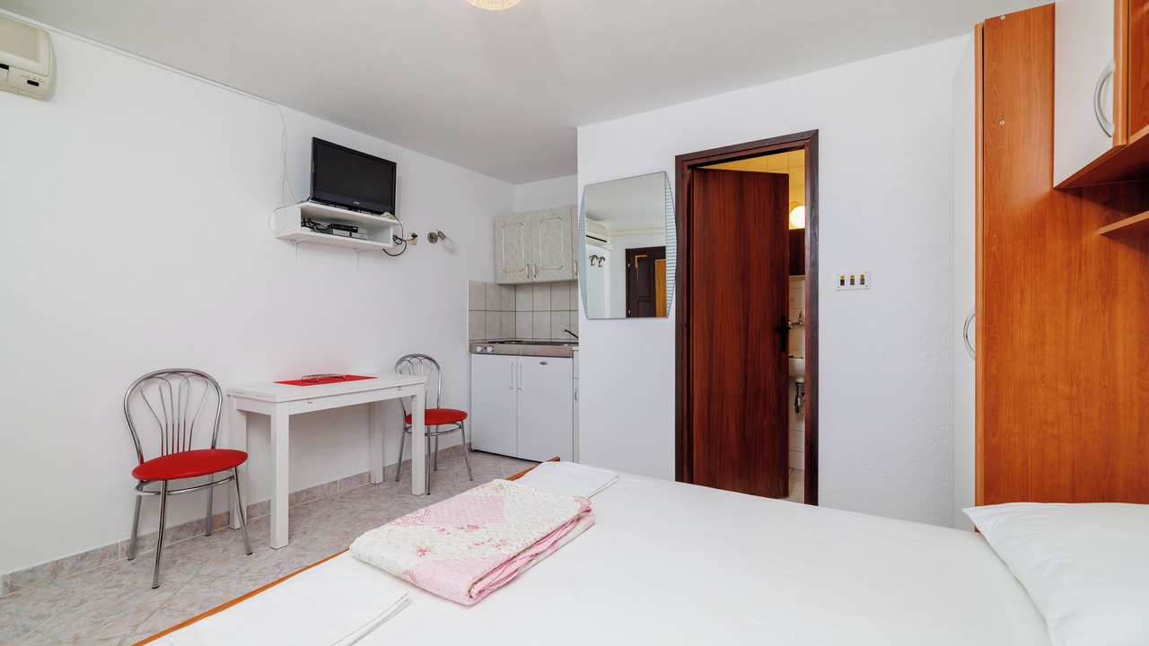 Photo of Bedroom in Vratarusa