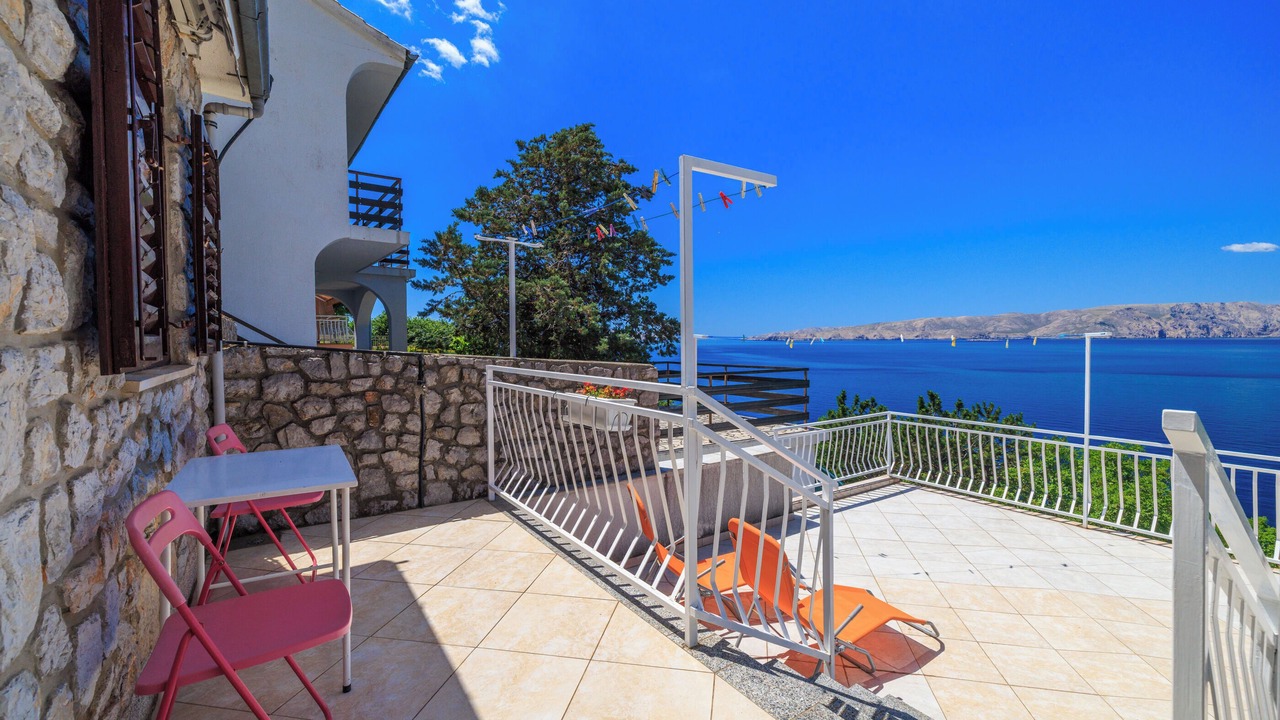 Photo of Patio Balcony in Vratarusa