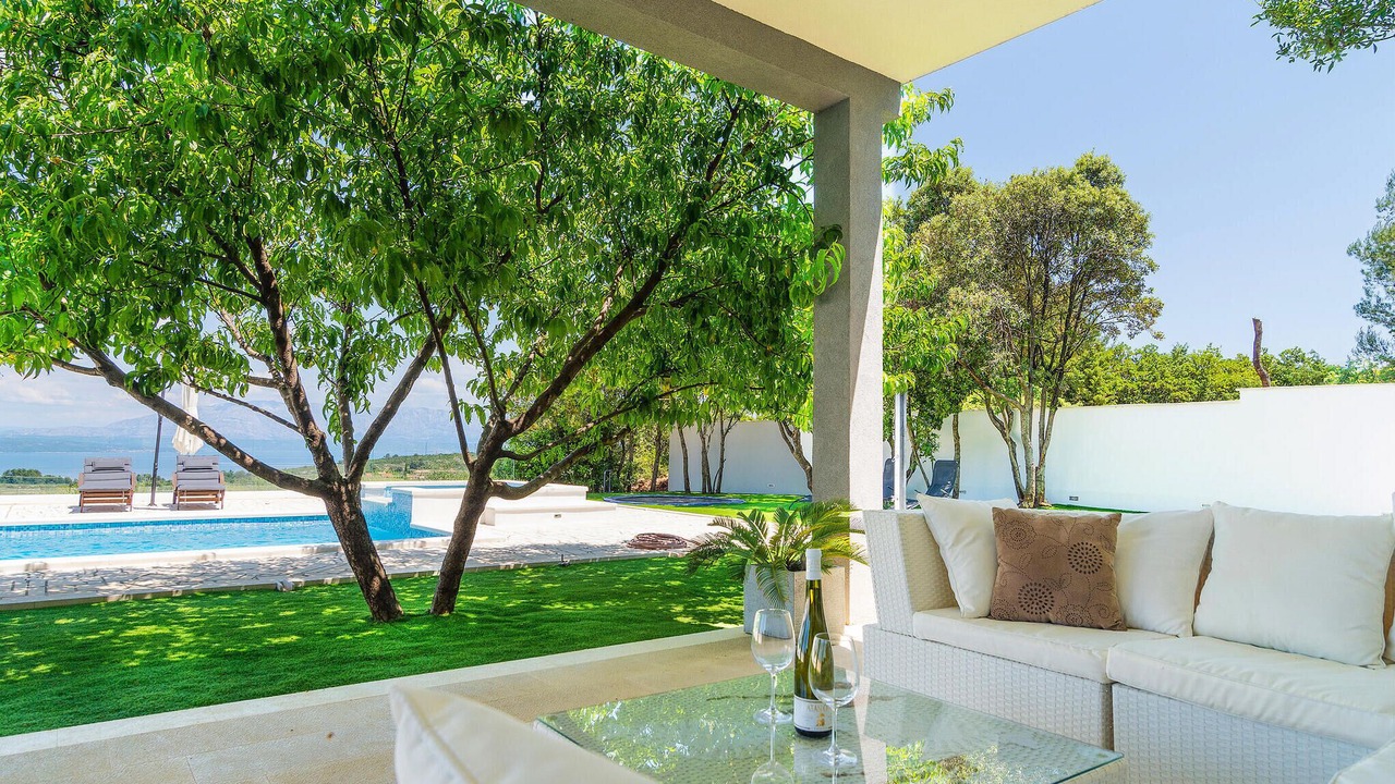 Photo of Others in Jelsa