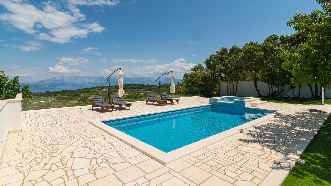 Photo of Outdoor in Jelsa