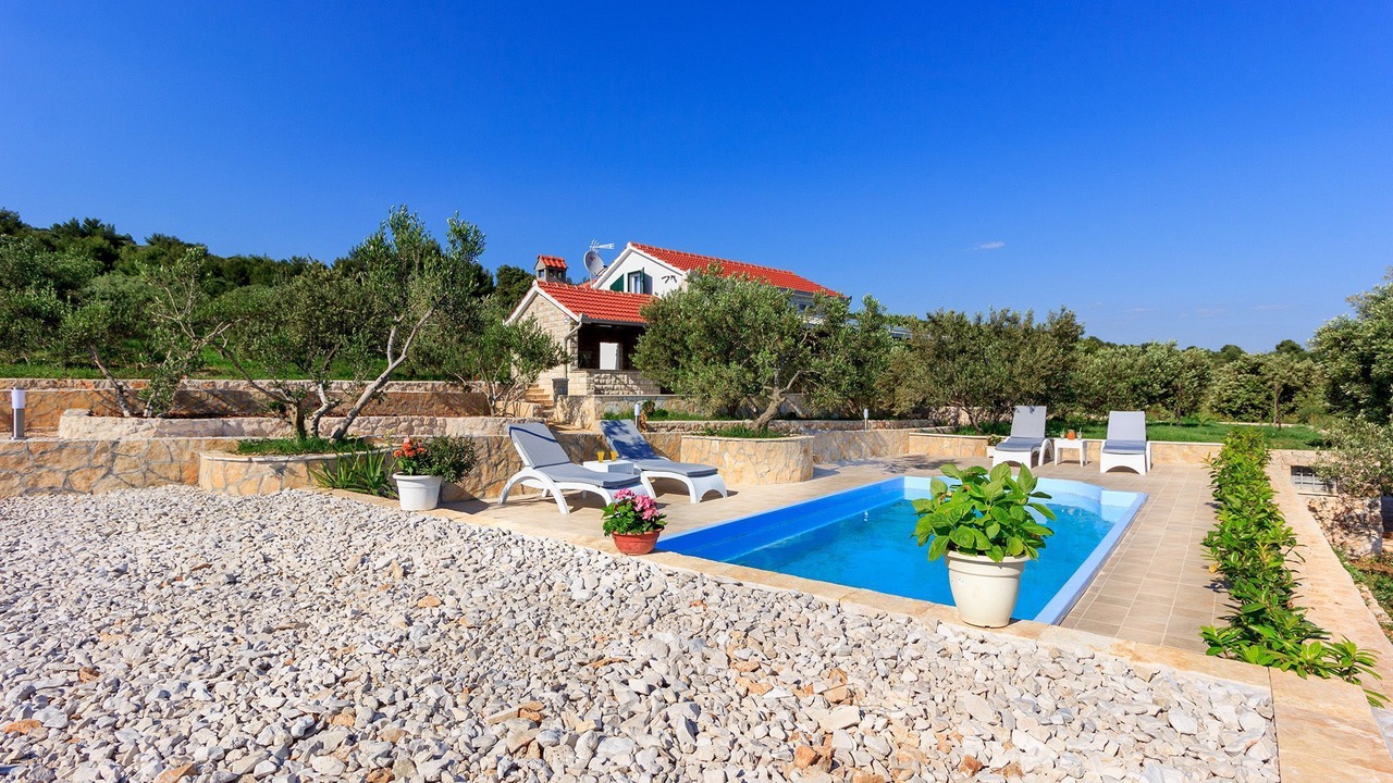 Photo of Outdoor in Okrug