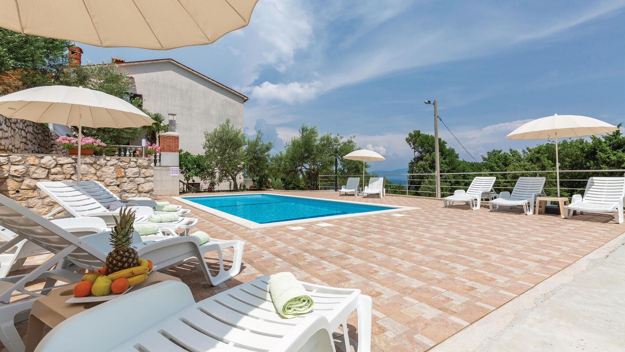 Photo of Outdoor in Ravni
