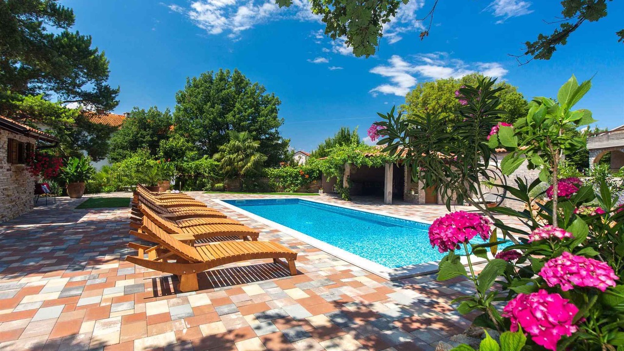 Photo of Outdoor in Milcetici