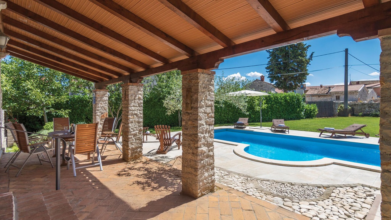 Photo of Outdoor in Cabrunici