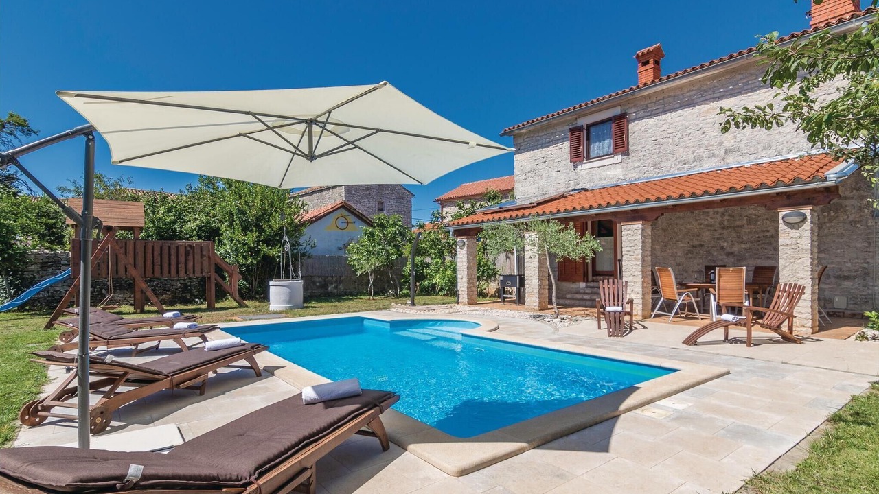 Photo of Outdoor in Cabrunici