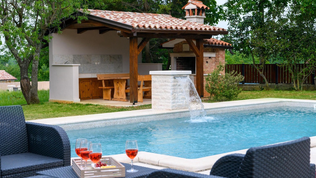 Photo of Outdoor in Orihi
