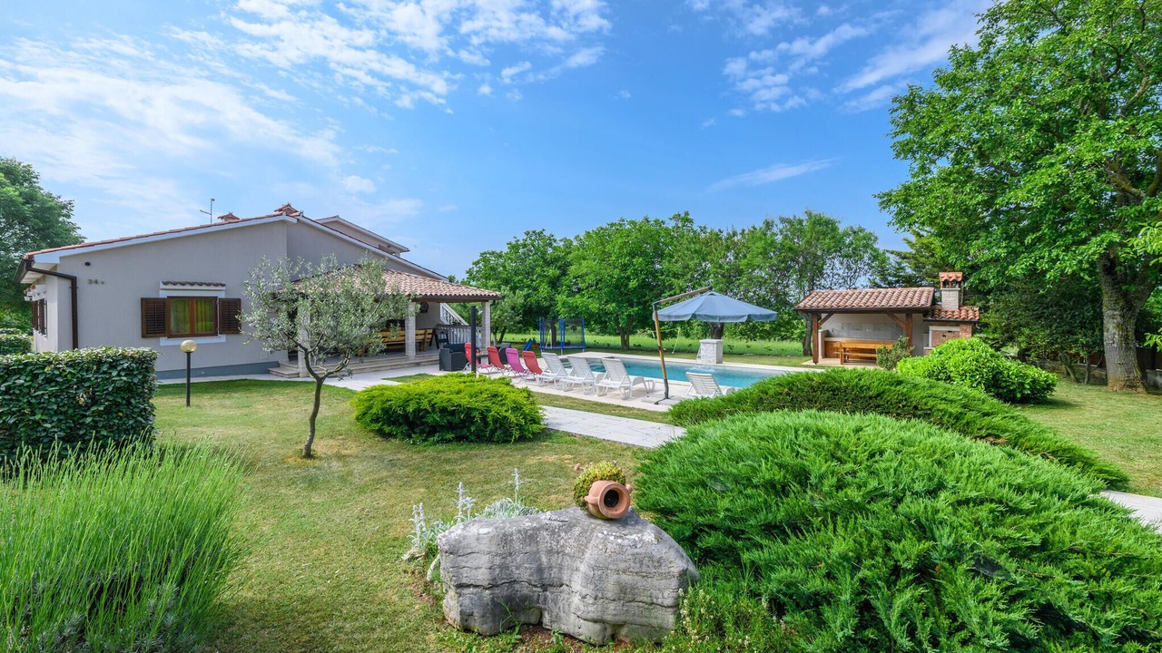 Photo of Outdoor in Orihi