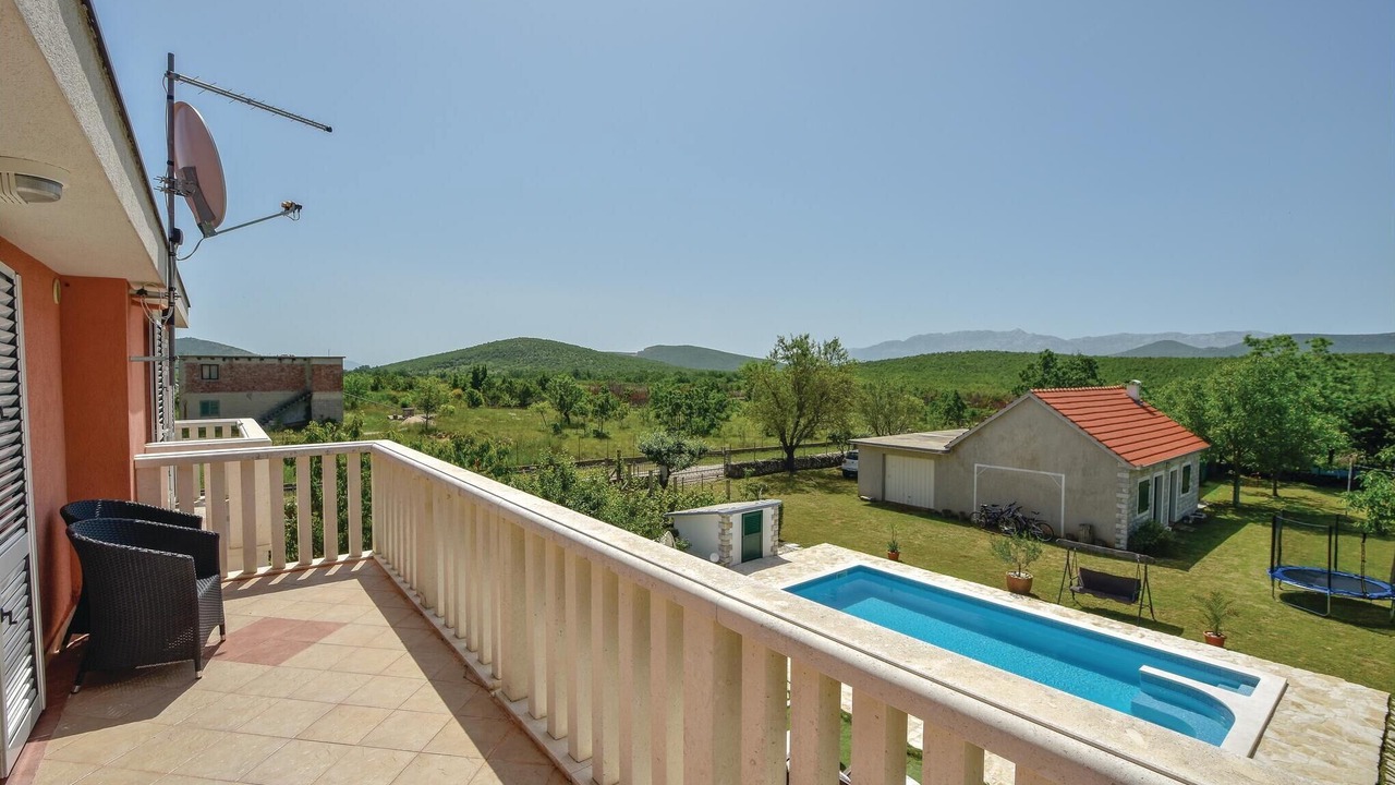 Photo of Outdoor in Dicmo