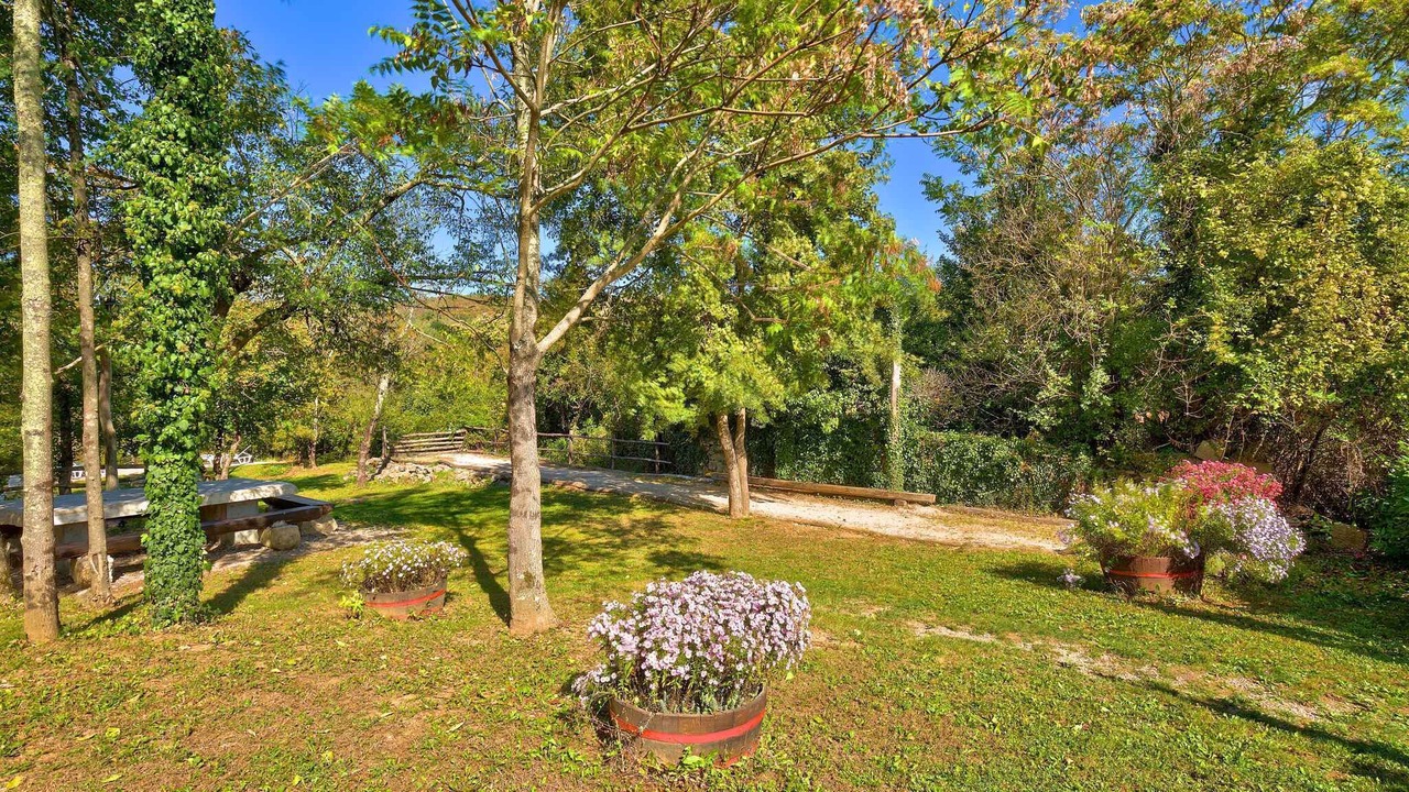Photo of Outdoor in Kotli