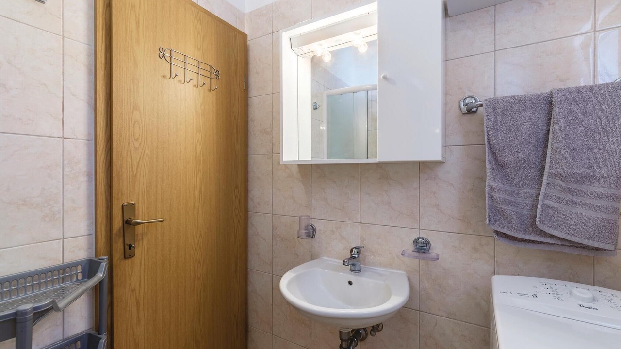 Photo of Bathroom in Banjole