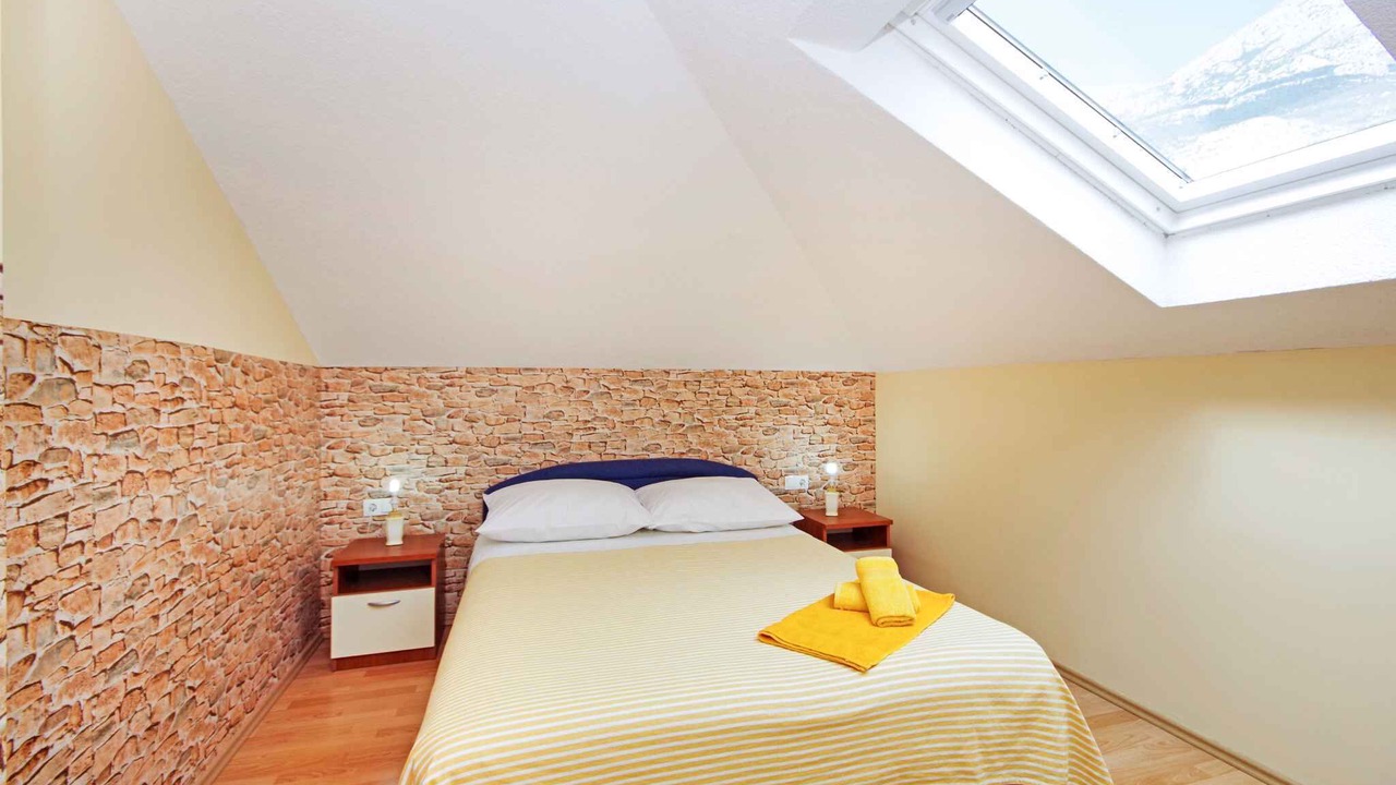 Photo of Bedroom in Makarska Old Town