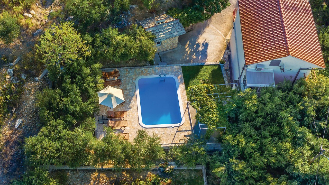 Photo of Outdoor in Kastel Sucurac