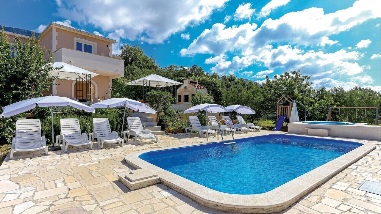 Photo of Outdoor in Kastel Sucurac