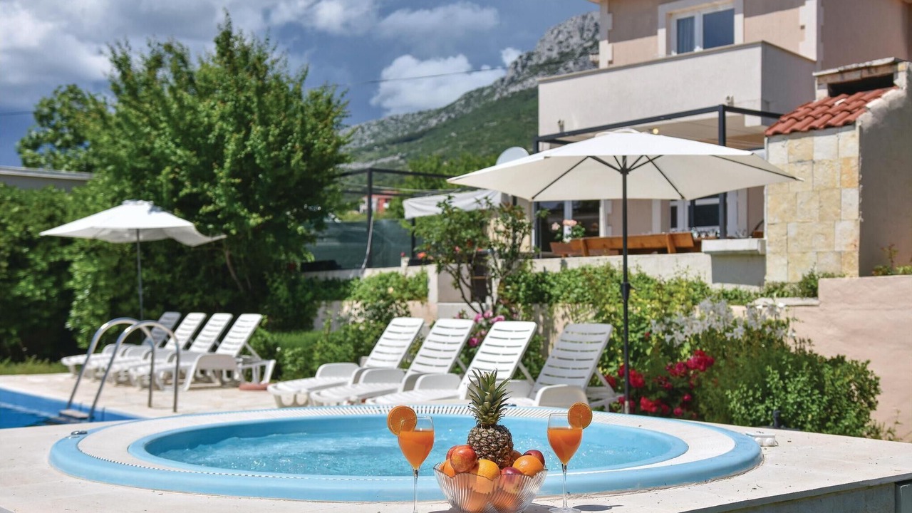 Photo of Outdoor in Kastel Sucurac