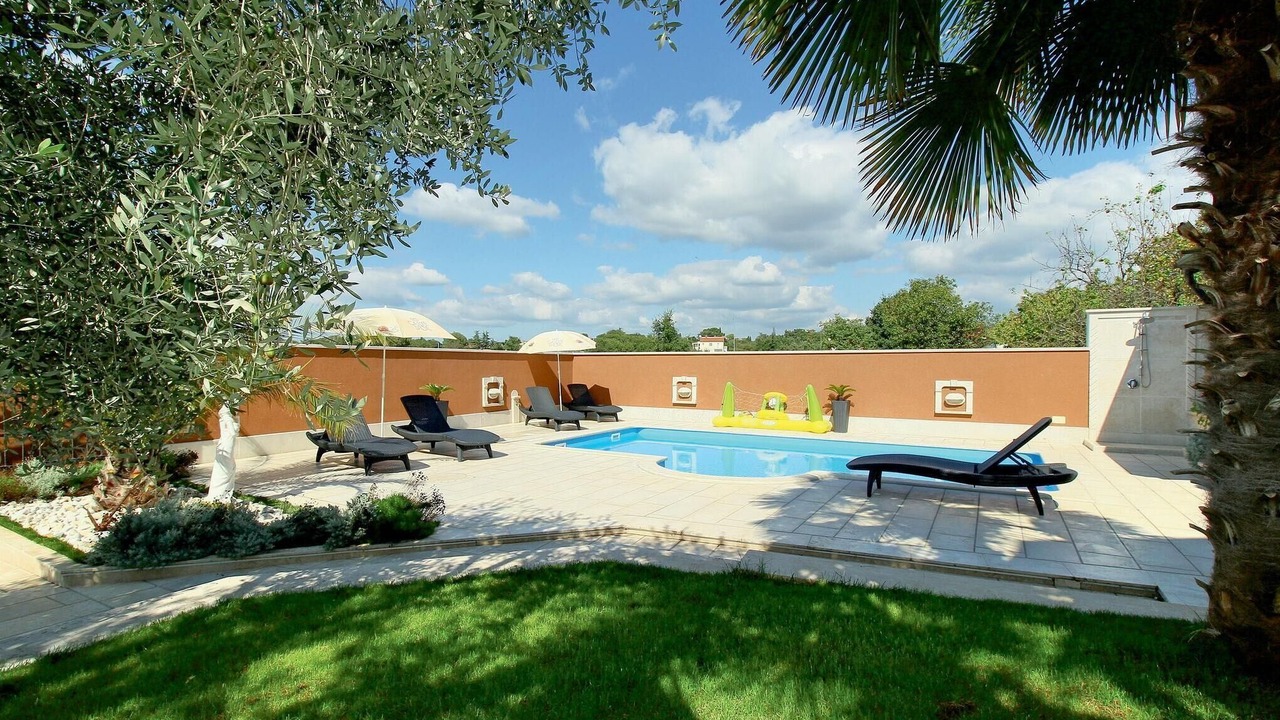 Photo of Outdoor in Antonci